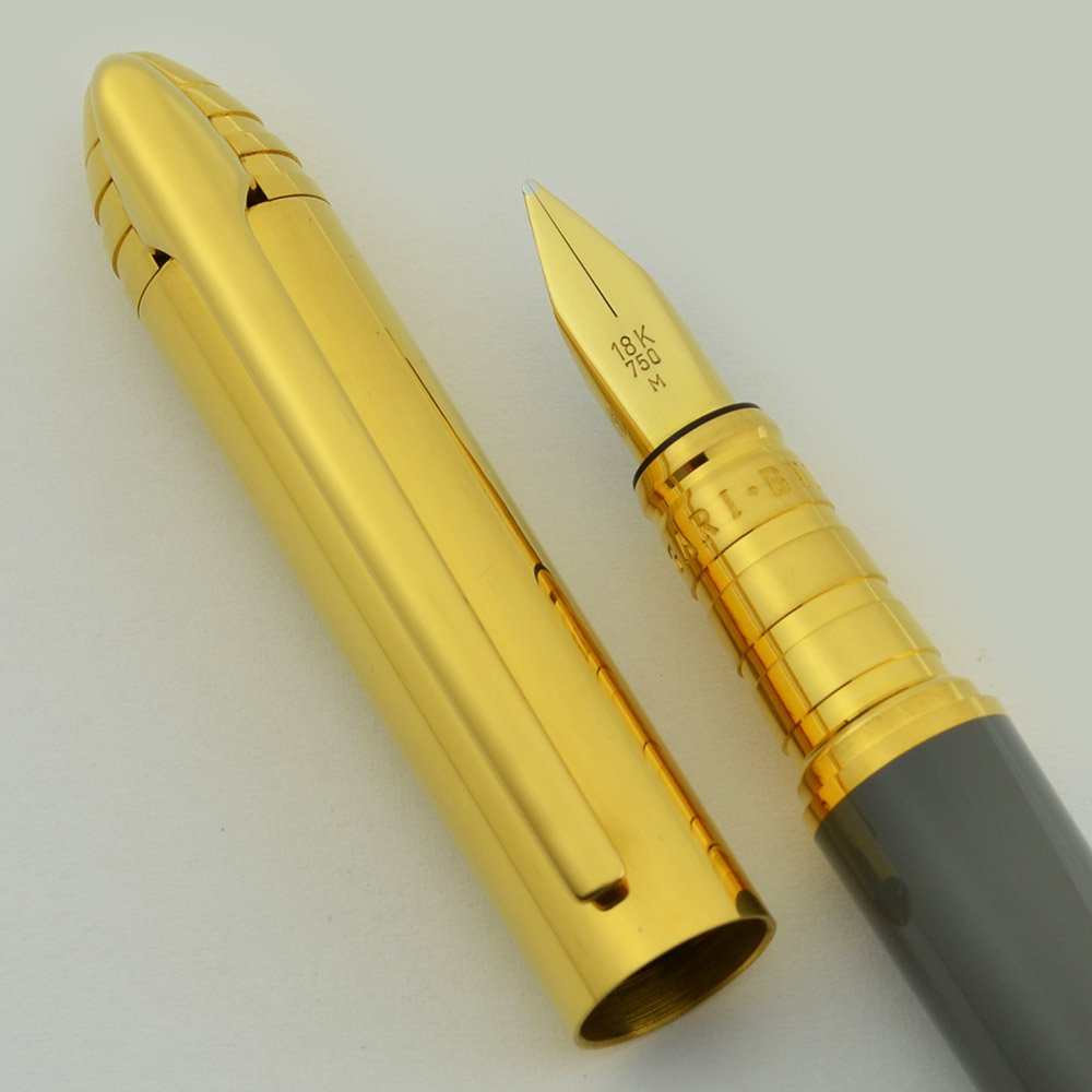 Bulgari Fountain Pen Grey W Gold Cap 18k Medium Nib Near Mint 